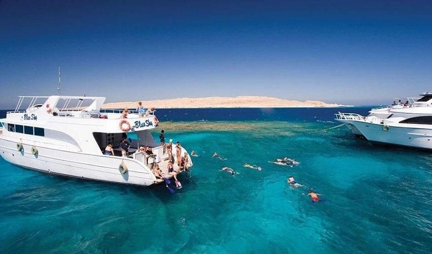 Ras Mohammed National Park & White Island Cruise